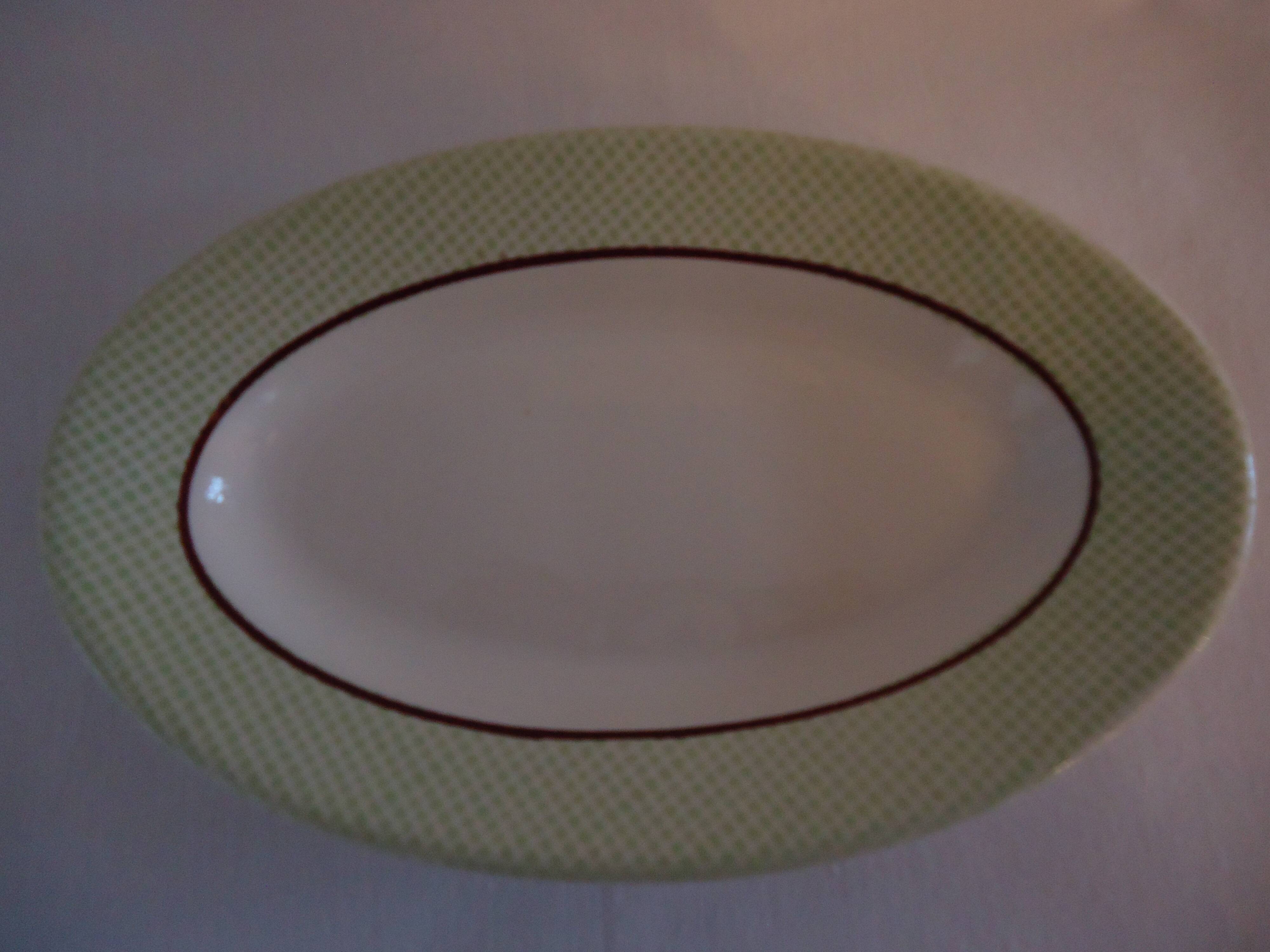 Pair of salins porcelain serving dishes, isoard pattern