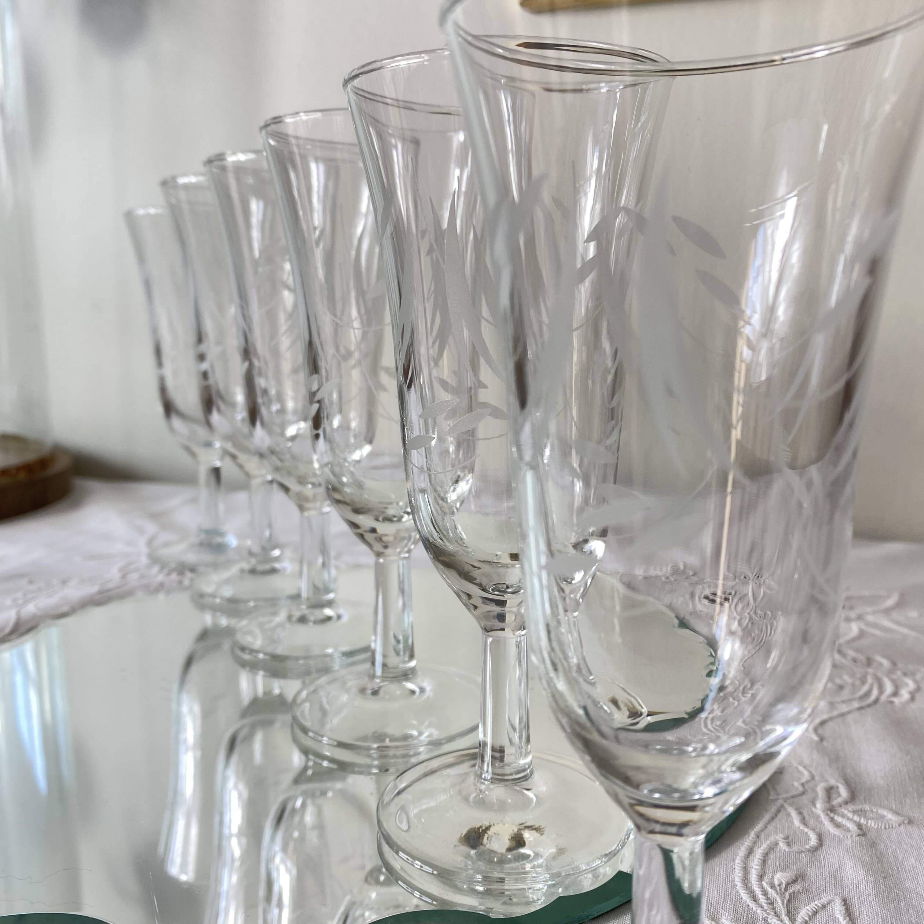 6 engraved antique champagne flutes