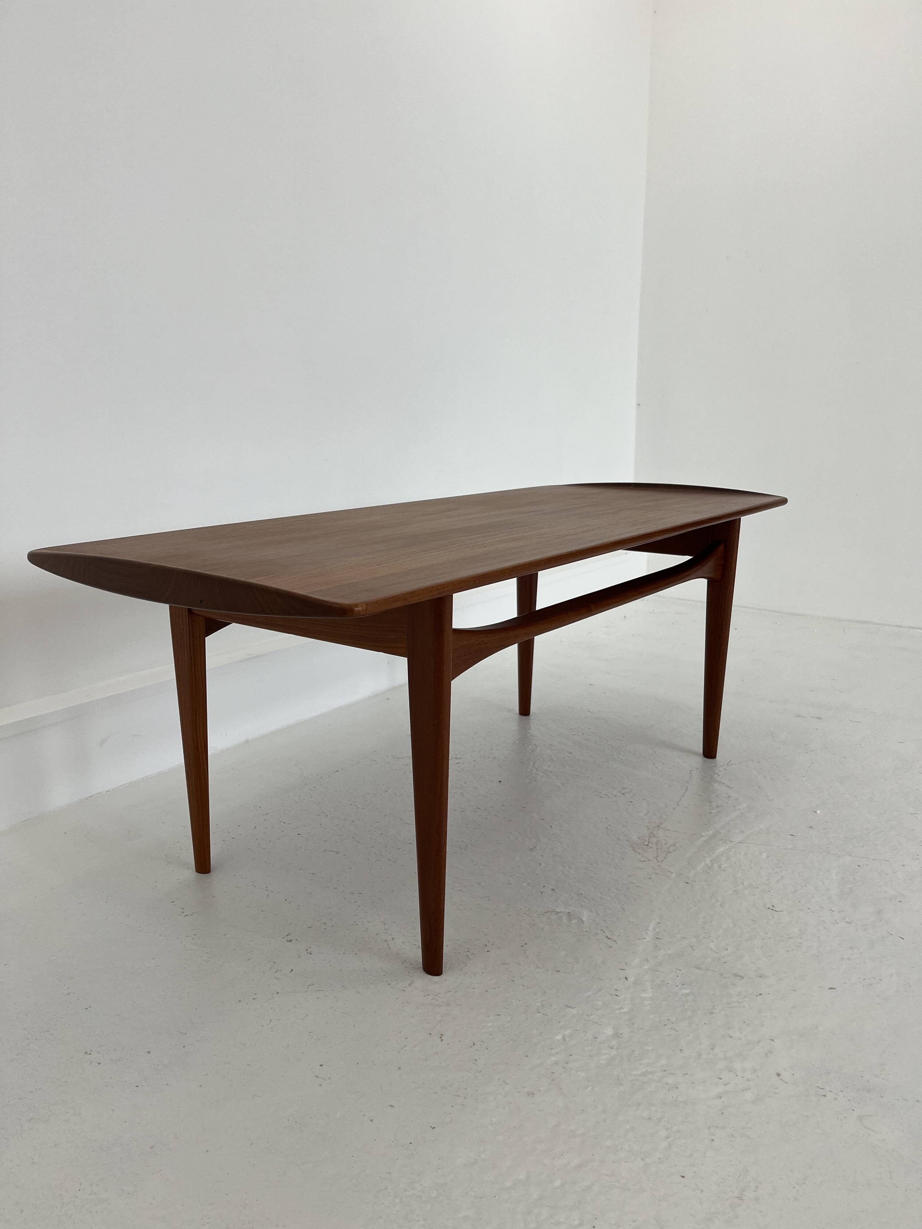 Mid-Century Model Fd 503 Coffee Table by Tove Kindt-Larsen for France & Son