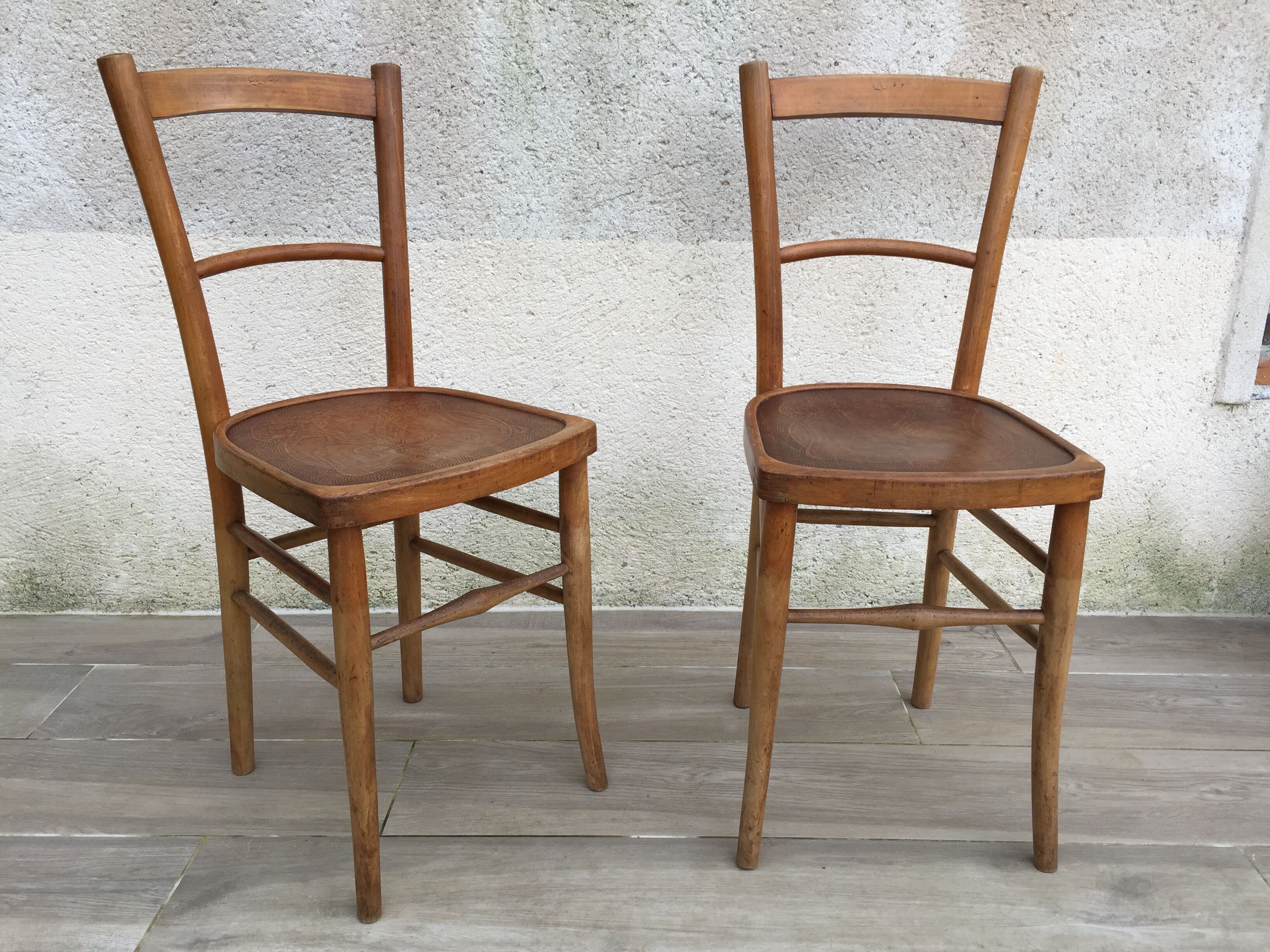 Paire de chaises de bistrot 1930
