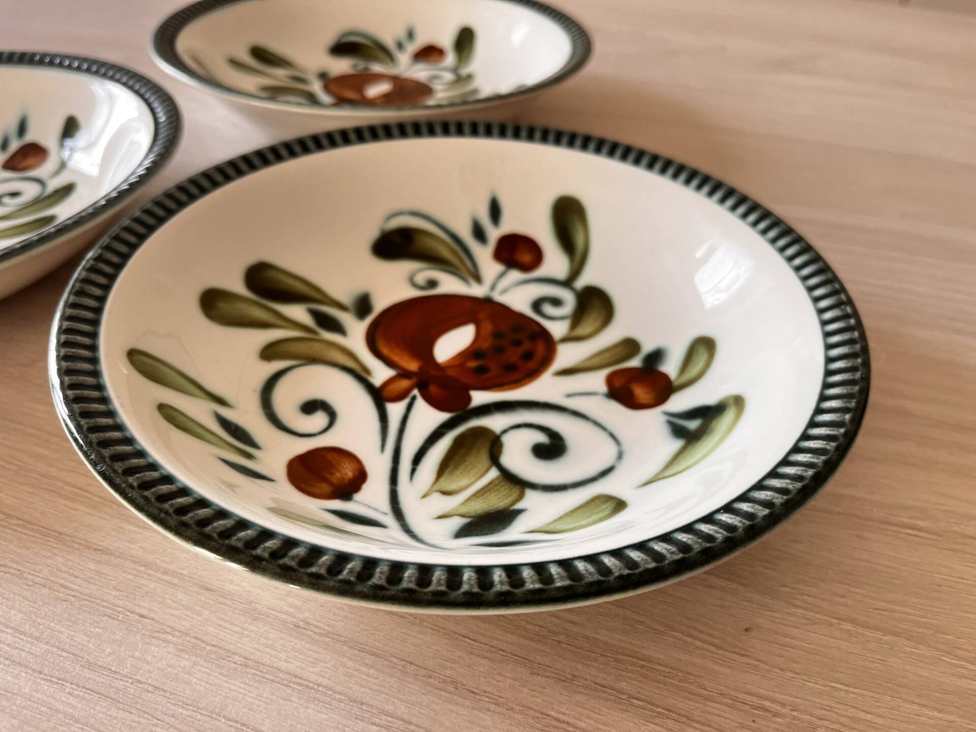 Boch plates model Argenteuil