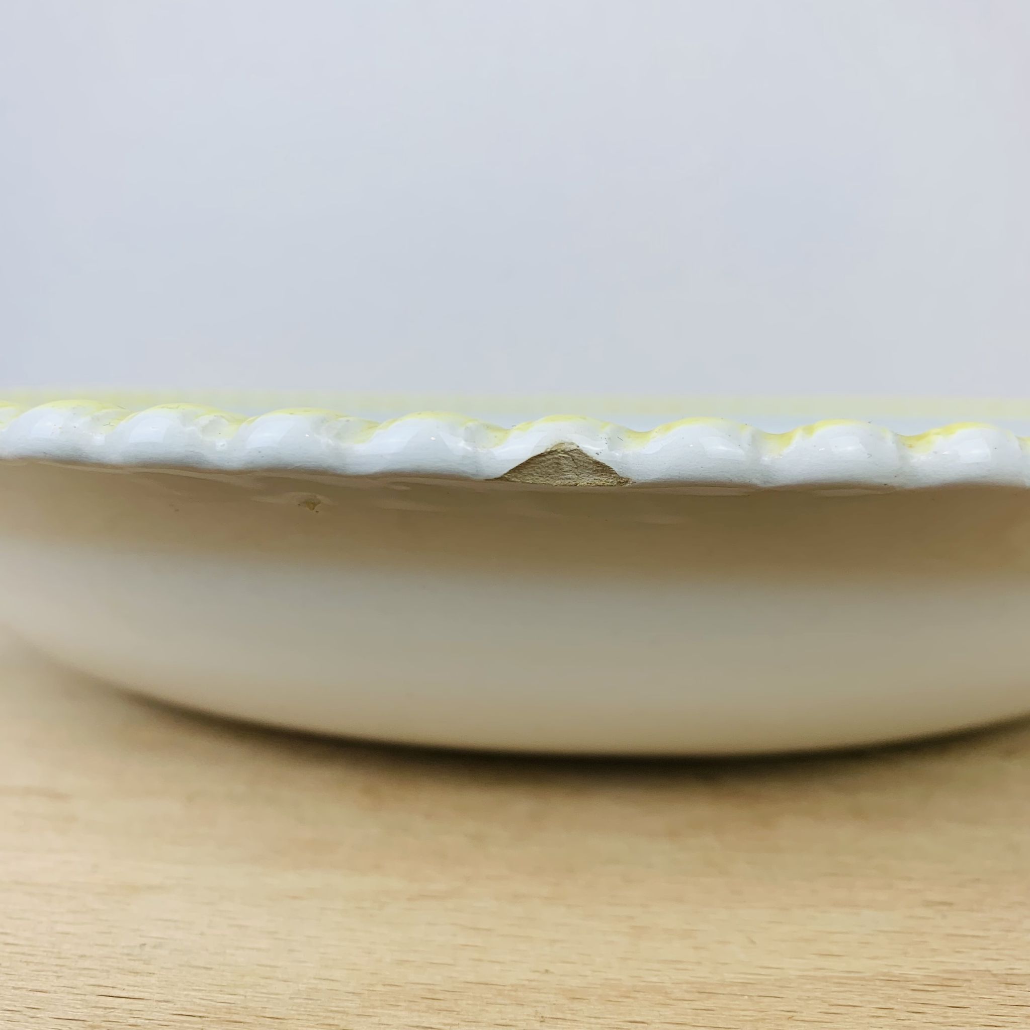 Plats et soupière en céramique vintage