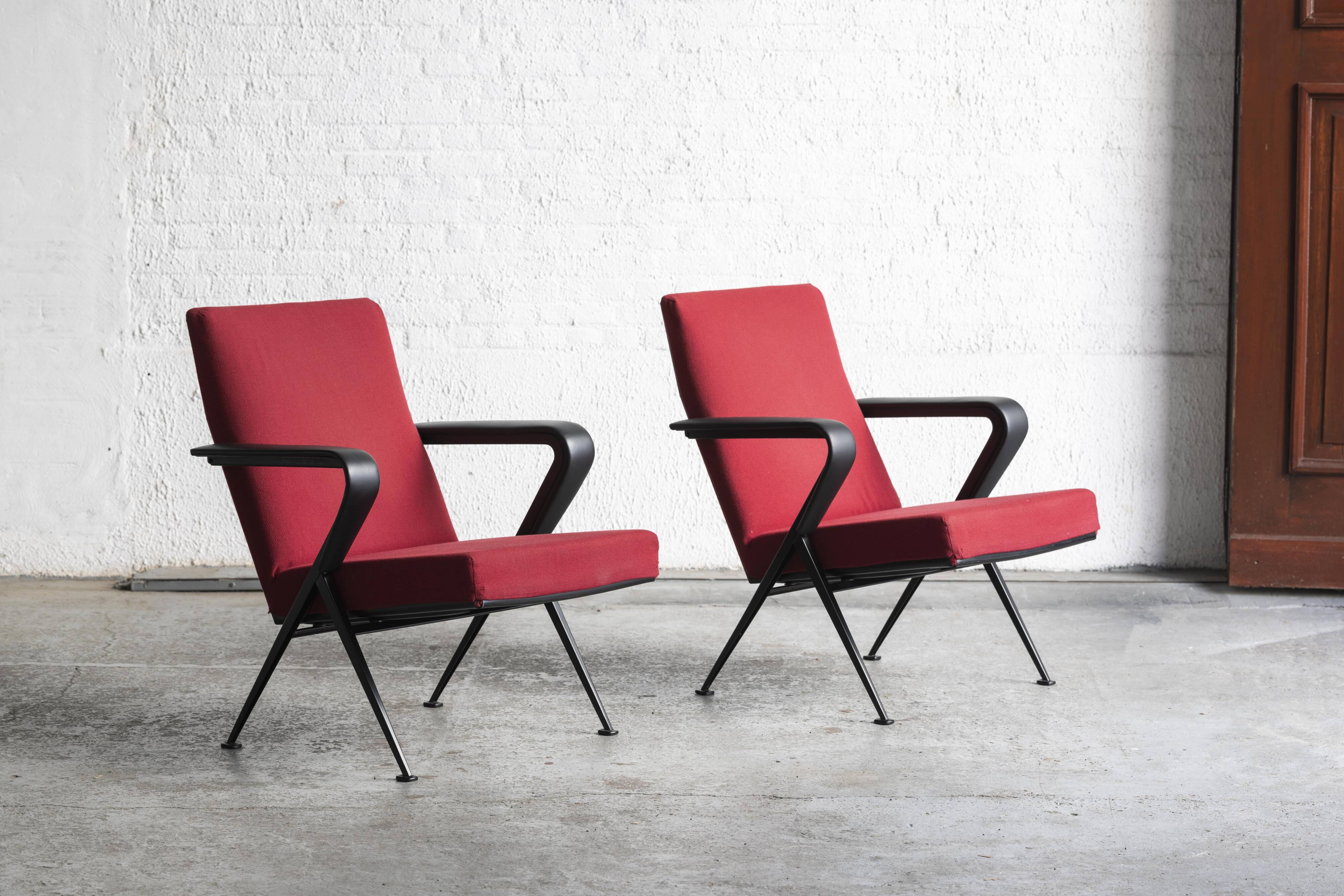 Lot de 2 fauteuils 'Repose' de Friso Kramer
