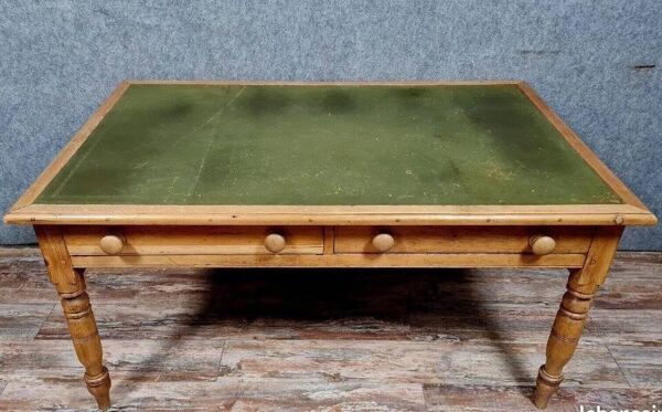 Bureau de centre époque Napoléon III en bois clair