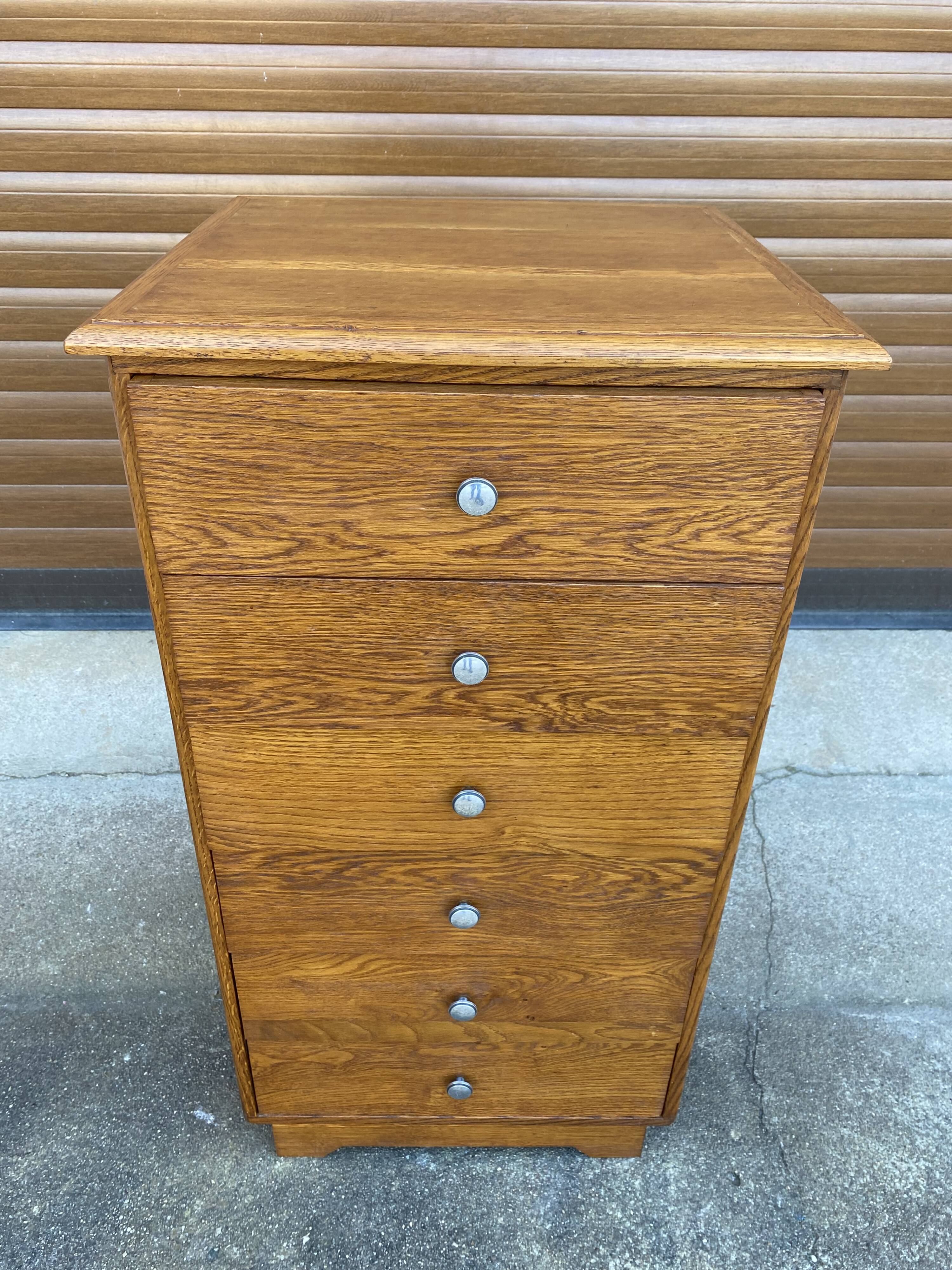 Petite Commode chêne six tiroirs
