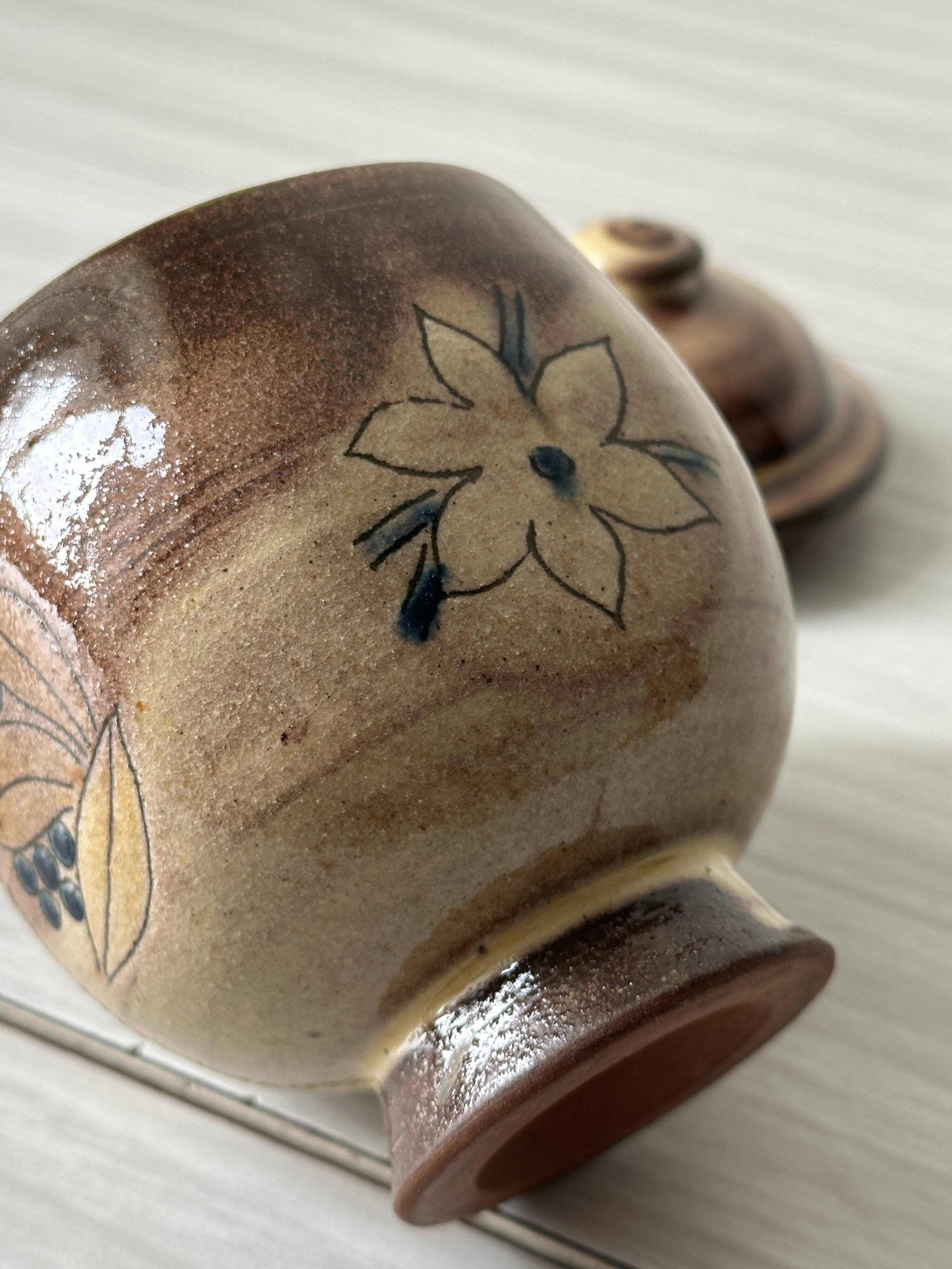 Small ceramic sugar bowl