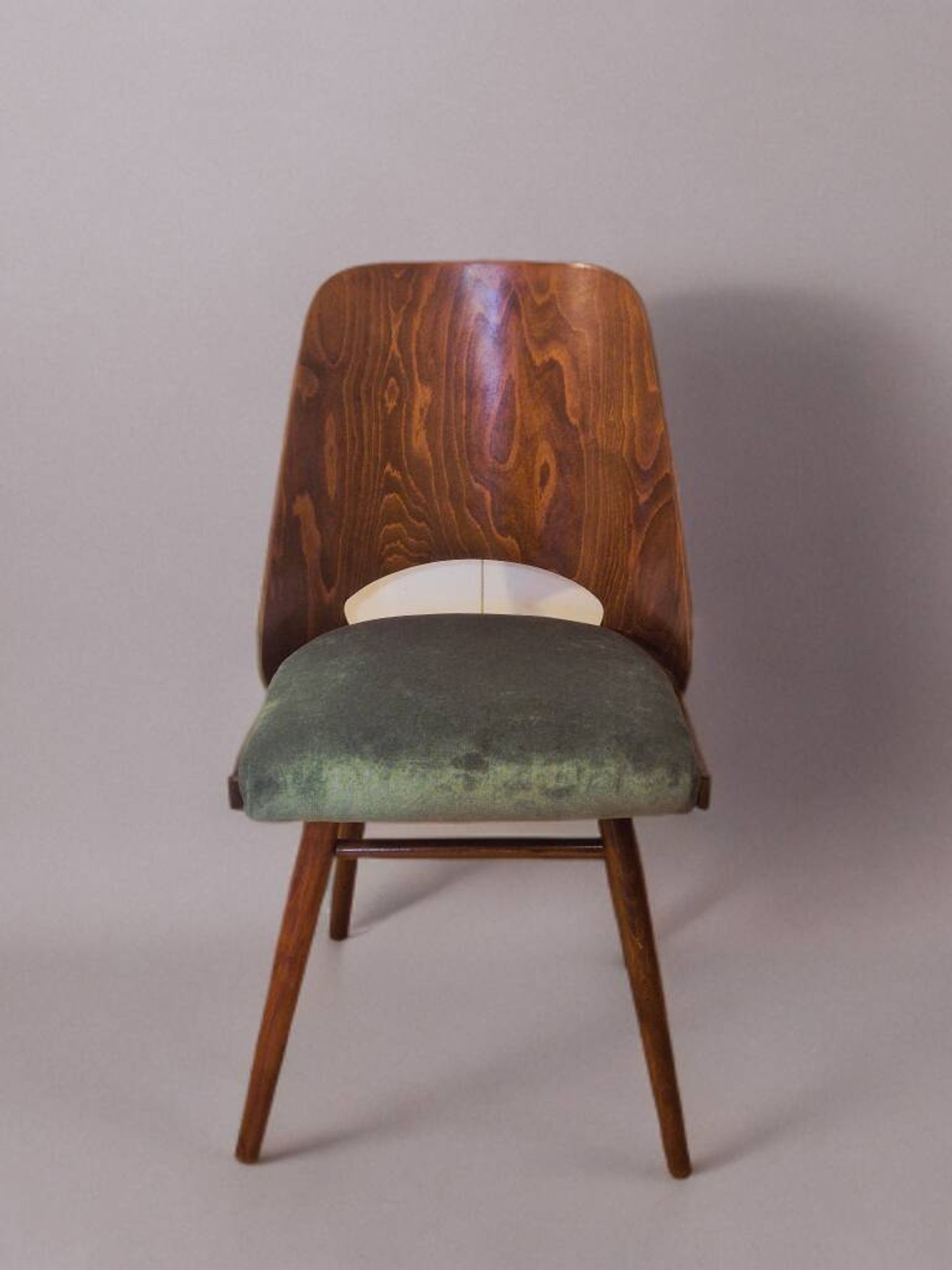 Chaise TON514 Oswald Haerdtl, Vintage tchèque 1960s