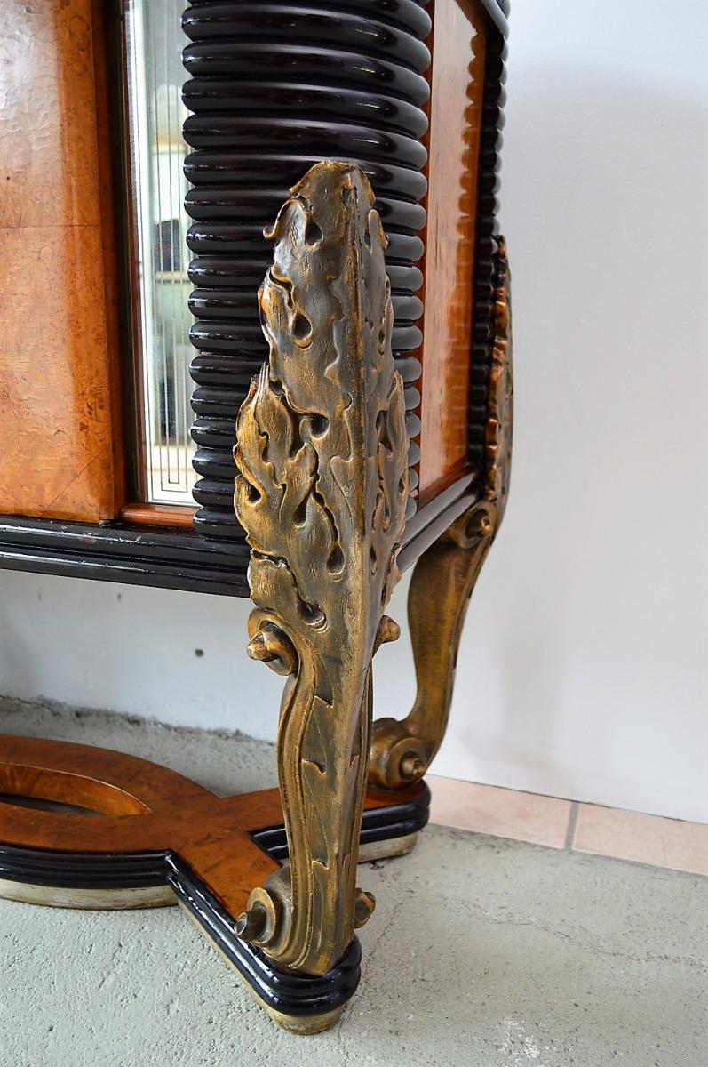 Enfilade in root wood 1940 s