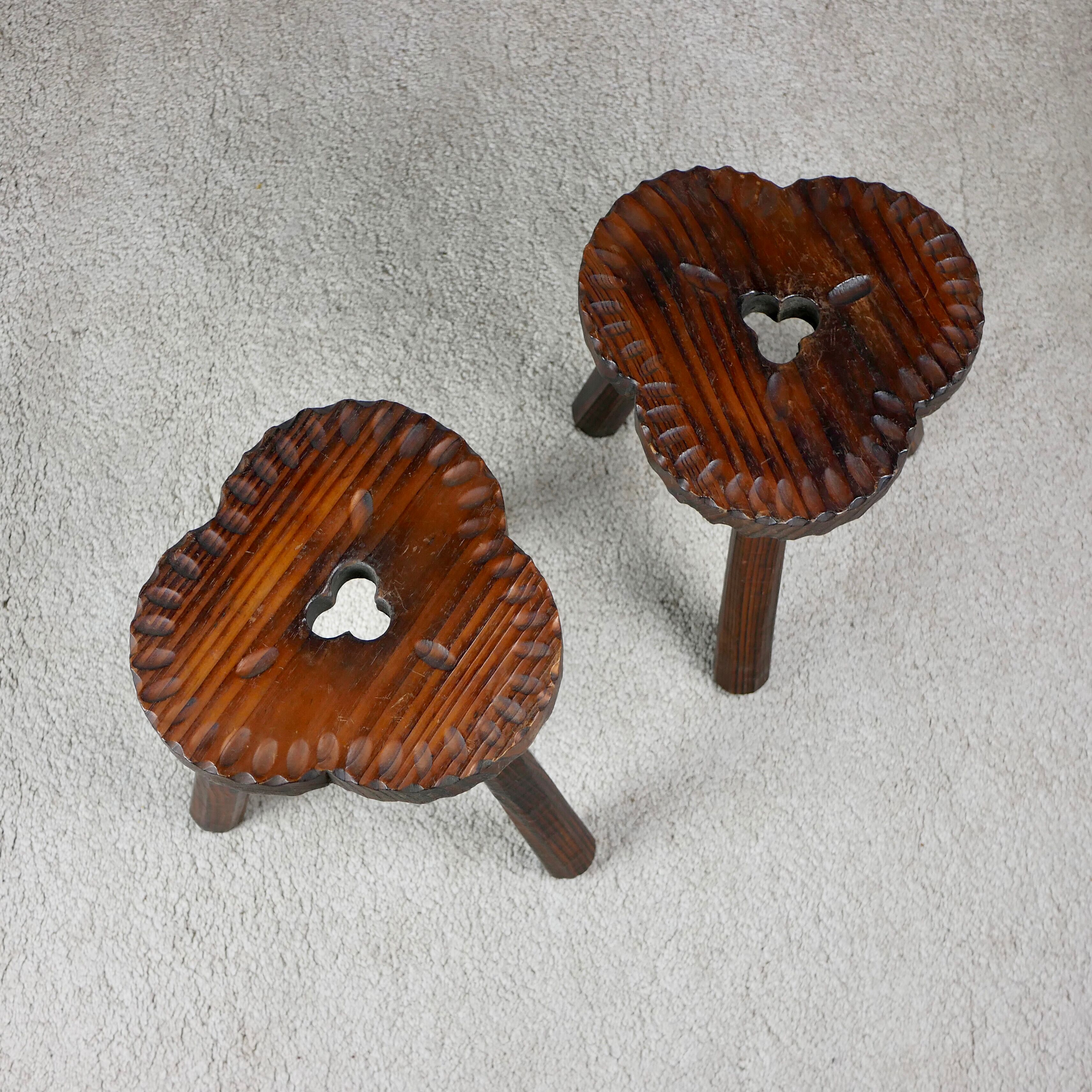 Paire de tabourets en bois, art populaire espagnol