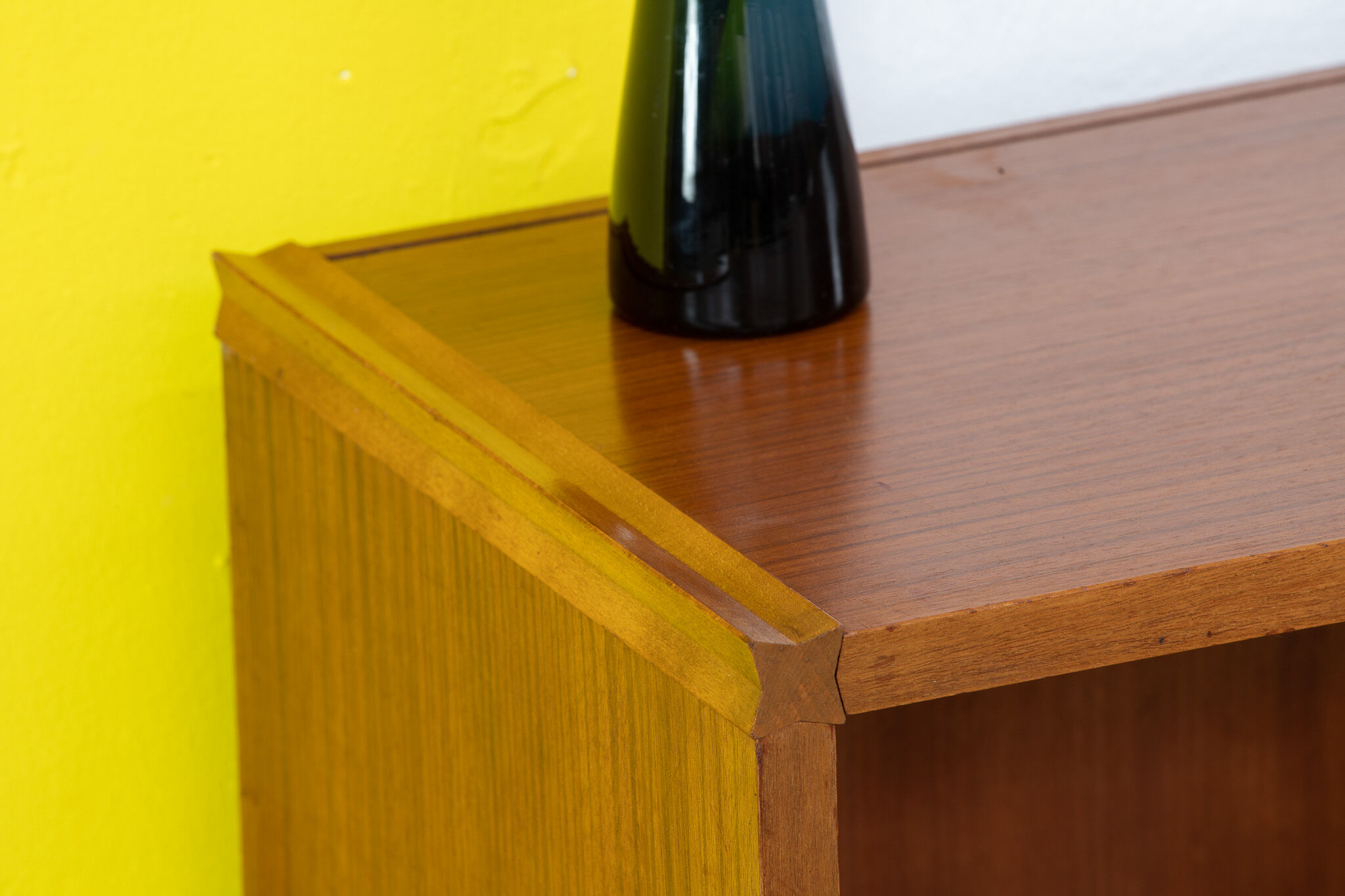 Vintage Scandinavian Bookcase – 62.5 cm