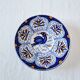 Assiette creuse antique Faenza fabriquée et peinte à la main en Italie et signée des années 1950