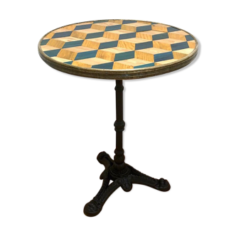 Table of inlaid bistro