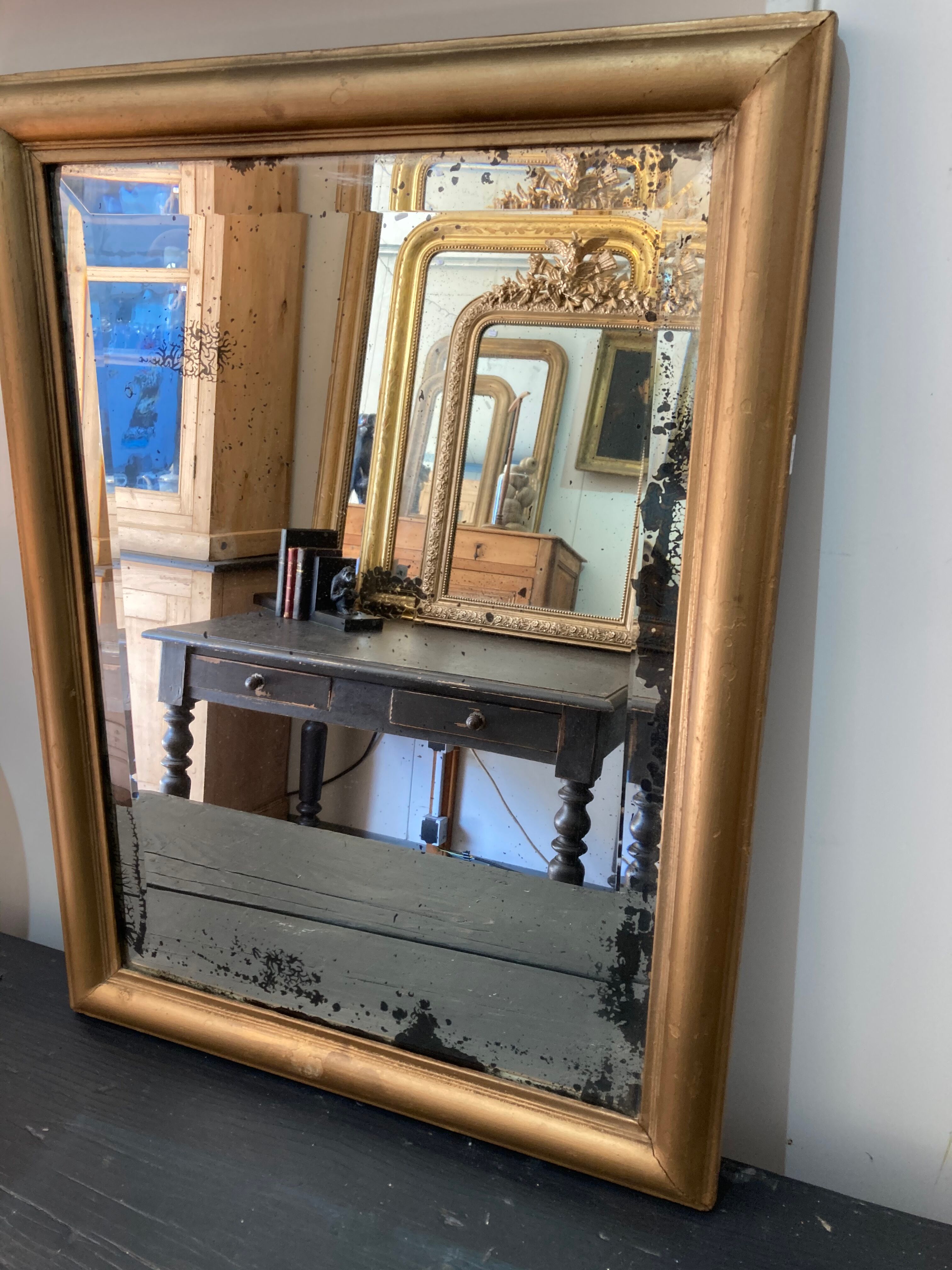 Gilded wooden mirror