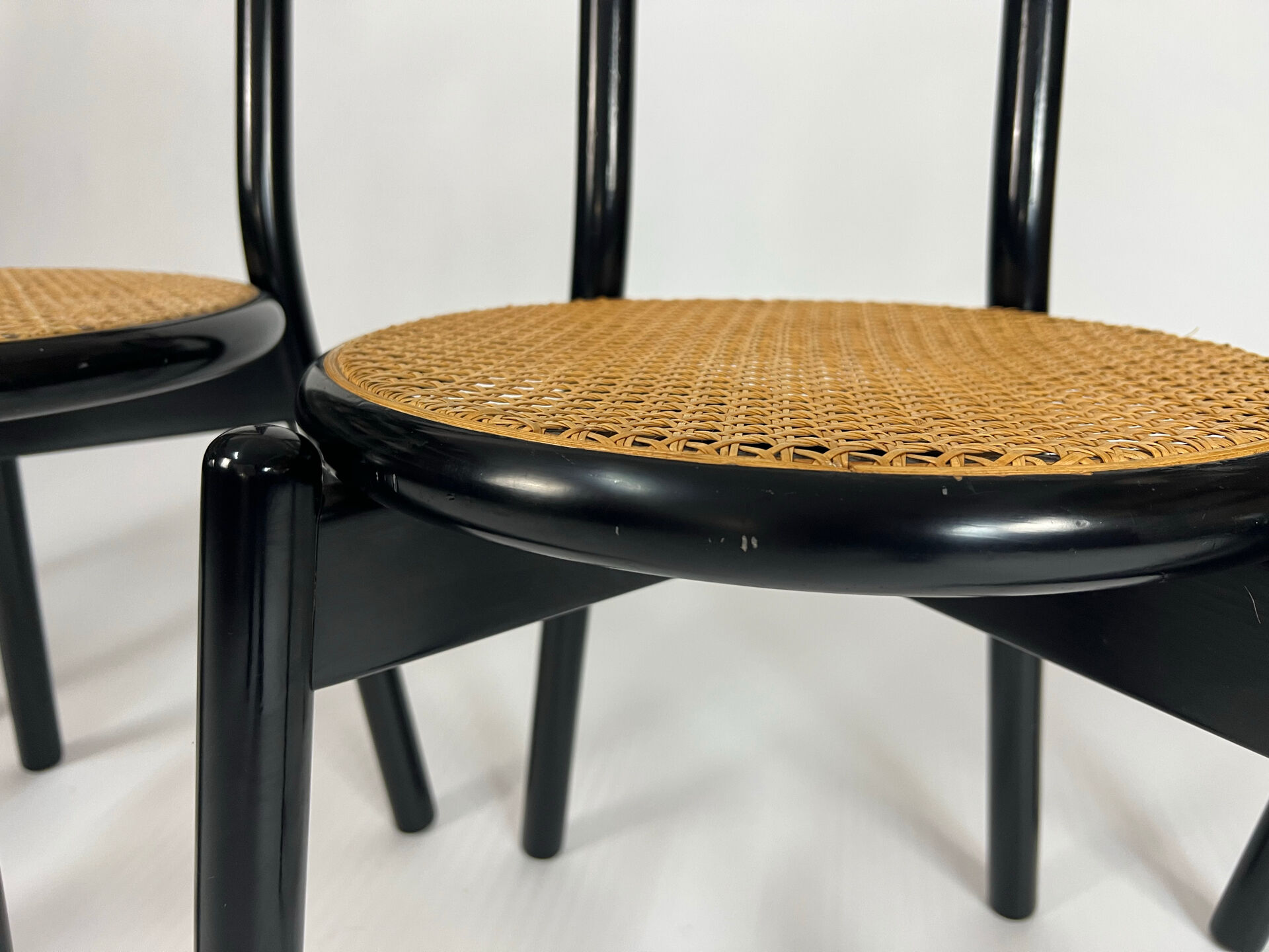 Set of four vintage chairs Viennese cane 80s Memphis by Antonio Sibau