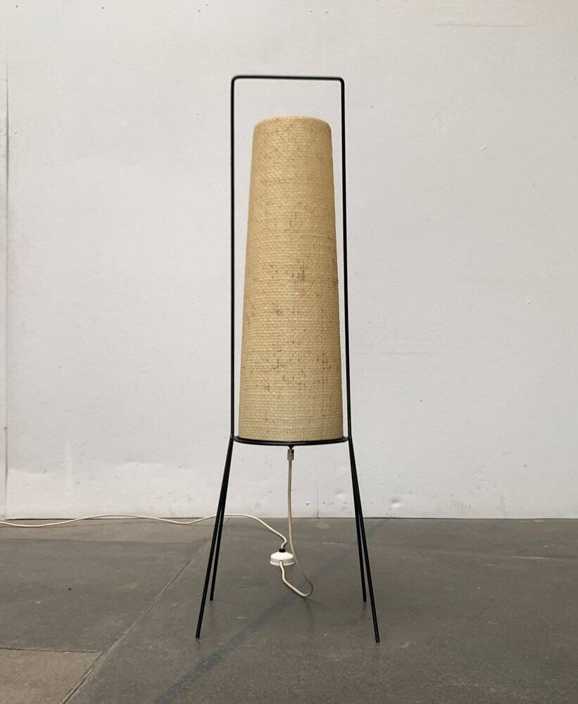 Mid-century minimalist floor lamp by Hesse Leuchten, 1960s.