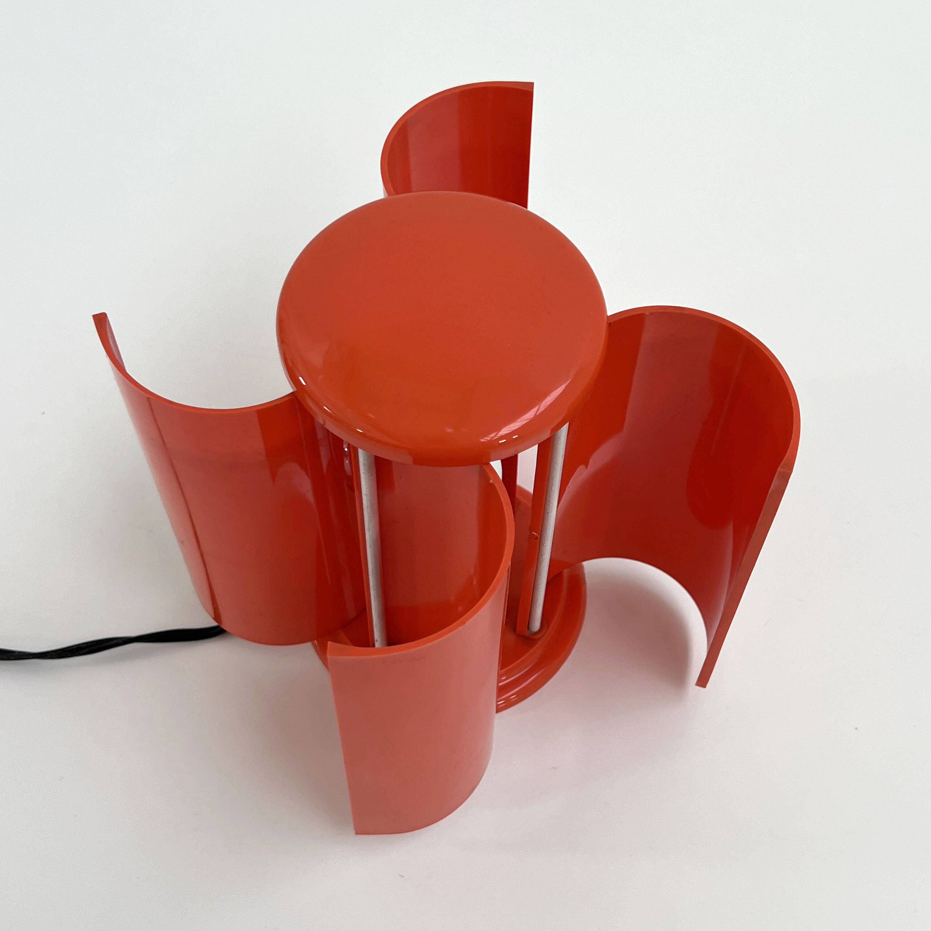 Lampe de table fleur par Studio D.A, Casati & Ponzio pour Lamperti, 1970