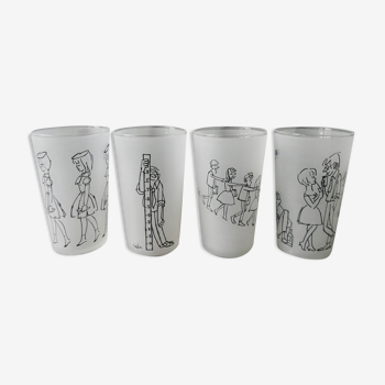 Lot of 4 glasses signed Cabu, on the theme of students