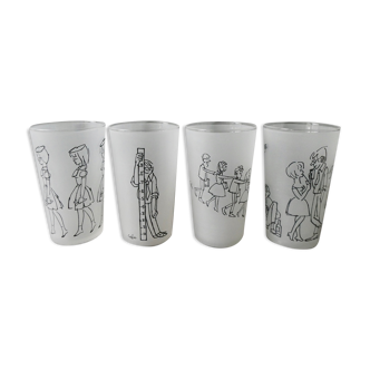 Lot of 4 glasses signed Cabu, on the theme of students