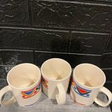 3 vintage Mobil cups