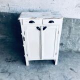 Commode parisienne
