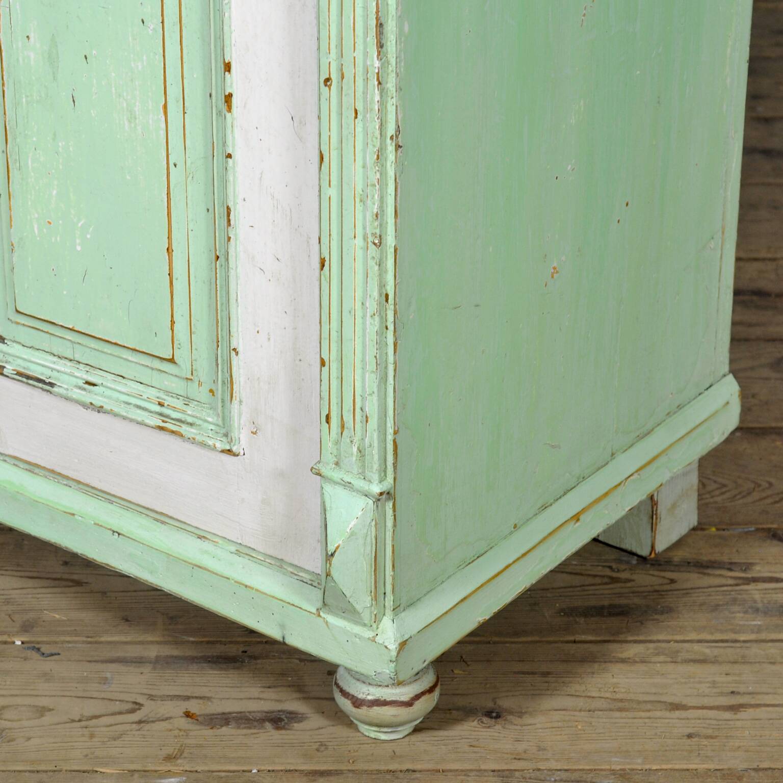 Antique pine sideboard, circa 1910