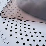 Mirror of the 70s entourage in smoked plexi