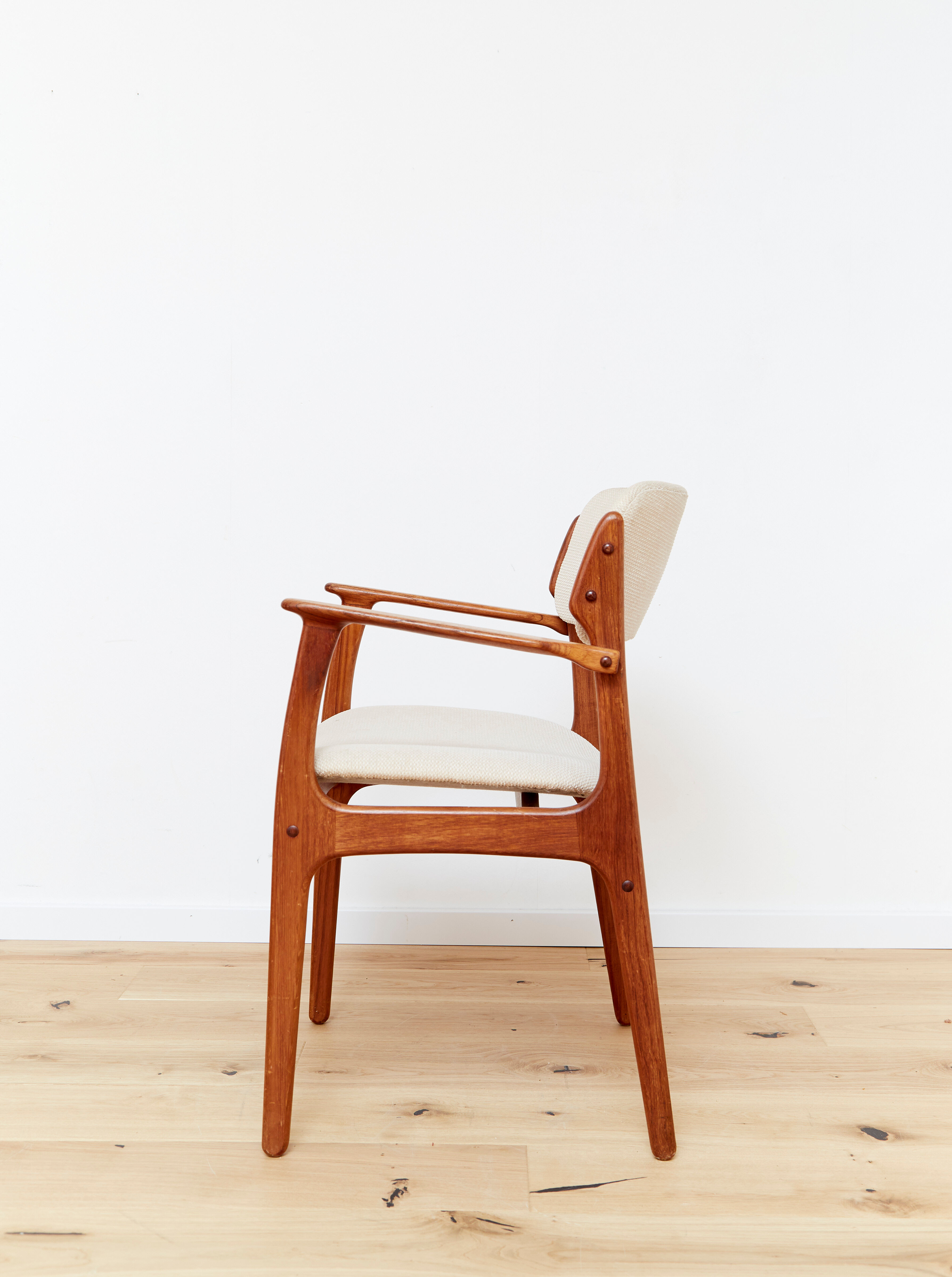 Model 50 Armchair by Erik Buck for O-D-Mobler