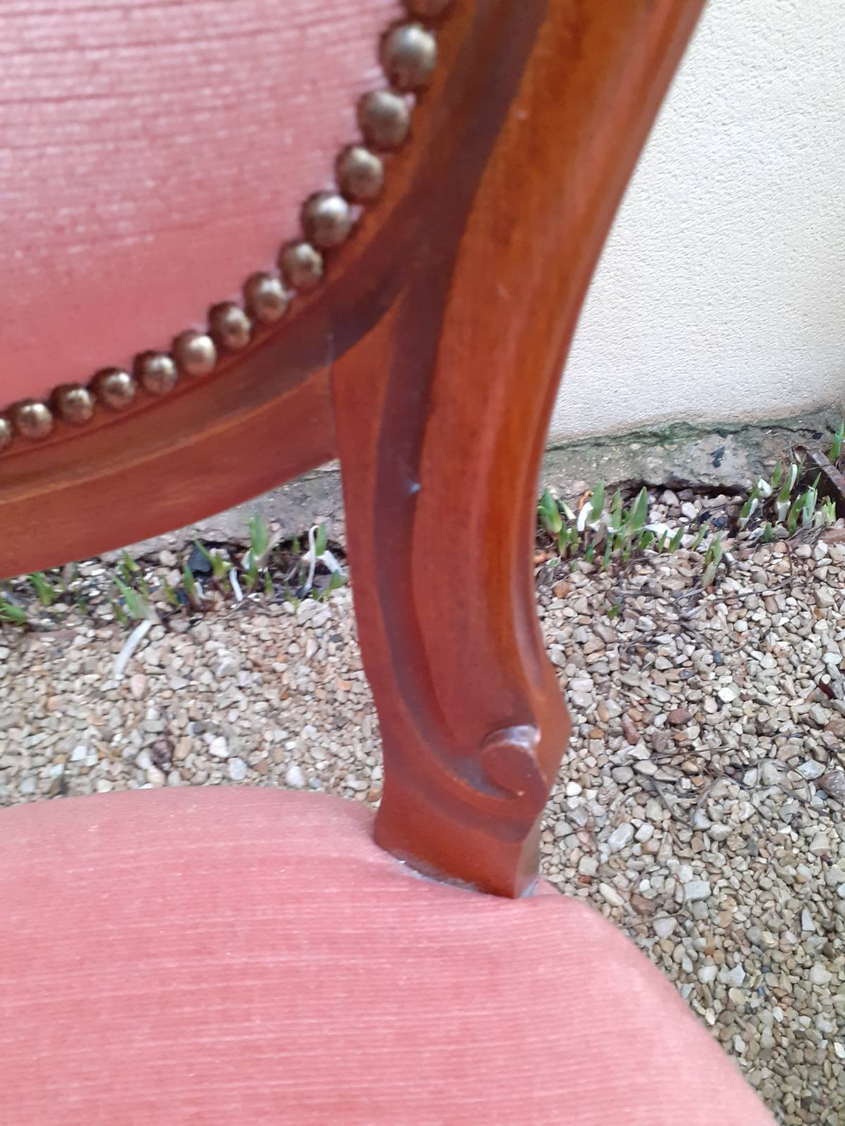 Lot de 4 chaises médaillon de style Louis Philippe