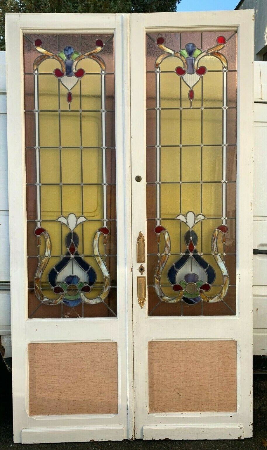 Double doors of passage in stained glass Art Deco XX century