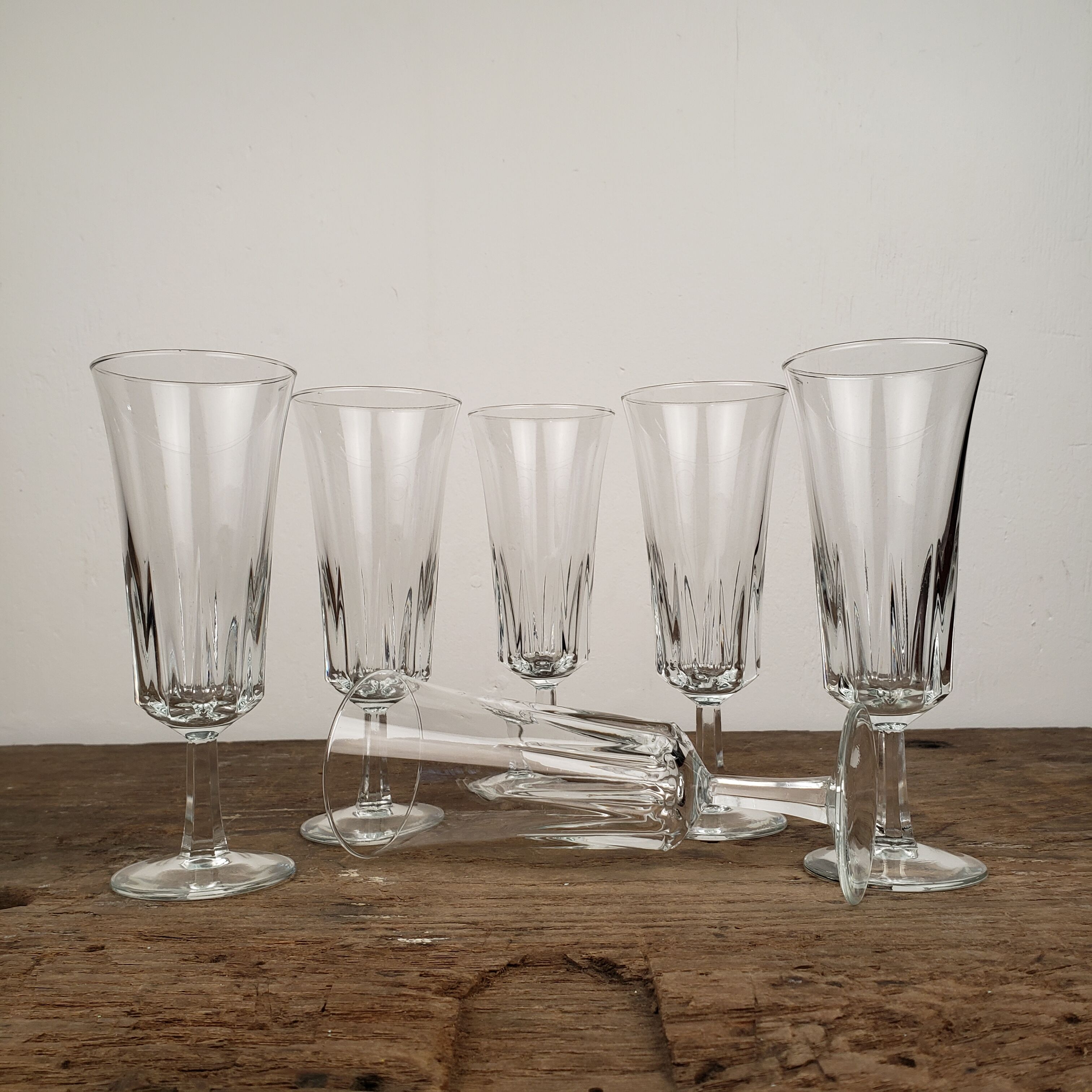 Champagne flutes x6