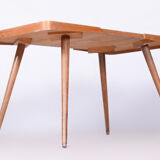 Table basse originale en hêtre, Interier Praha, verre Opaxit, Tchéquie, années 1960