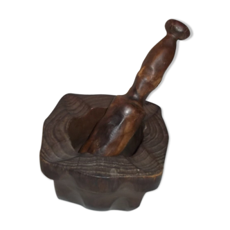 Mortar wooden pestle