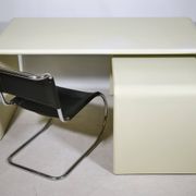Space Age nesting desk in fiberglass, set of 2, 1970s