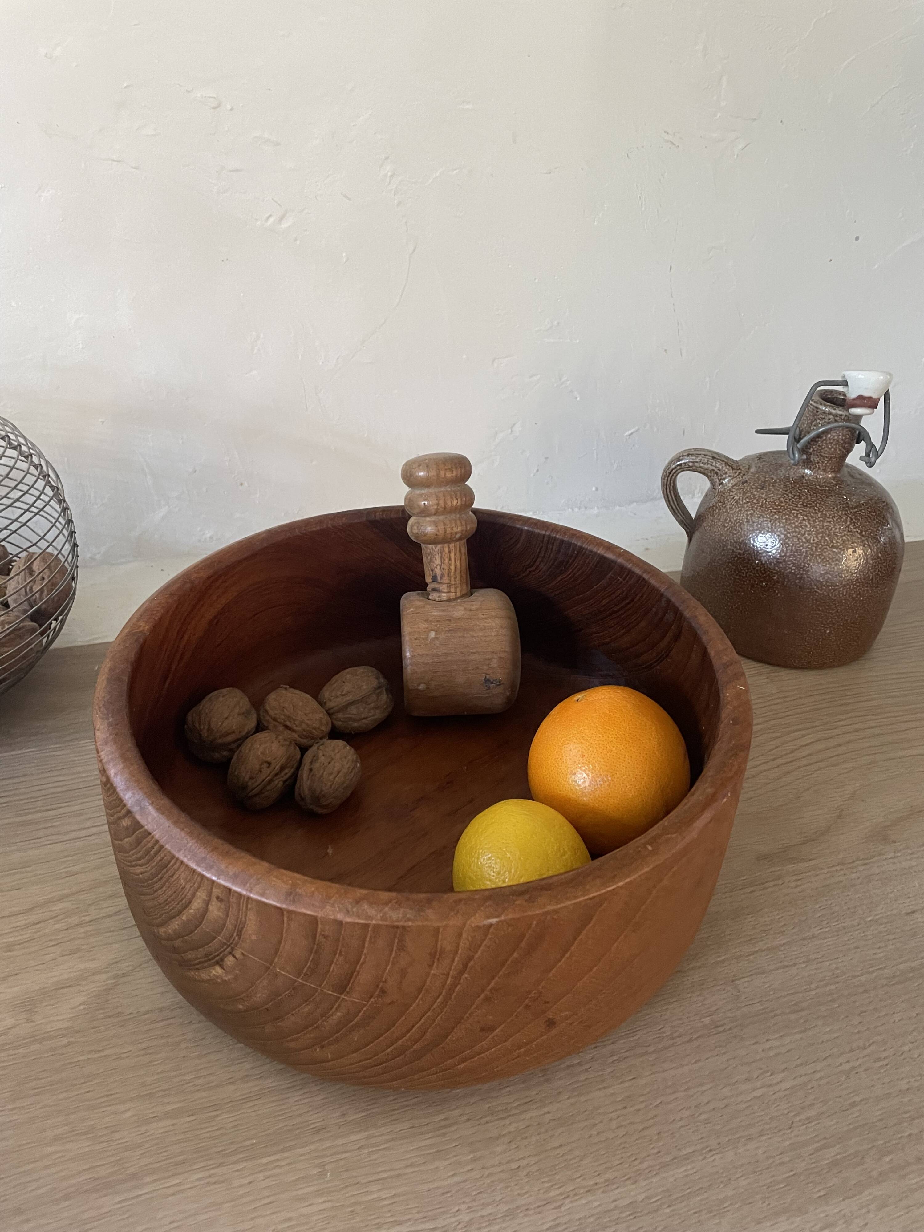 Vintage teak coupe salad bowl
