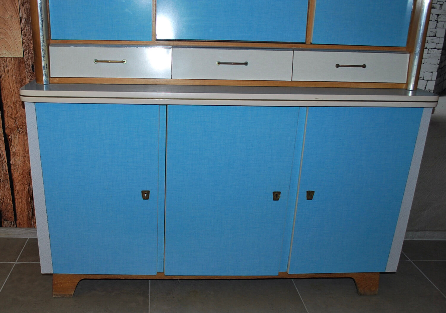 Vintage buffet