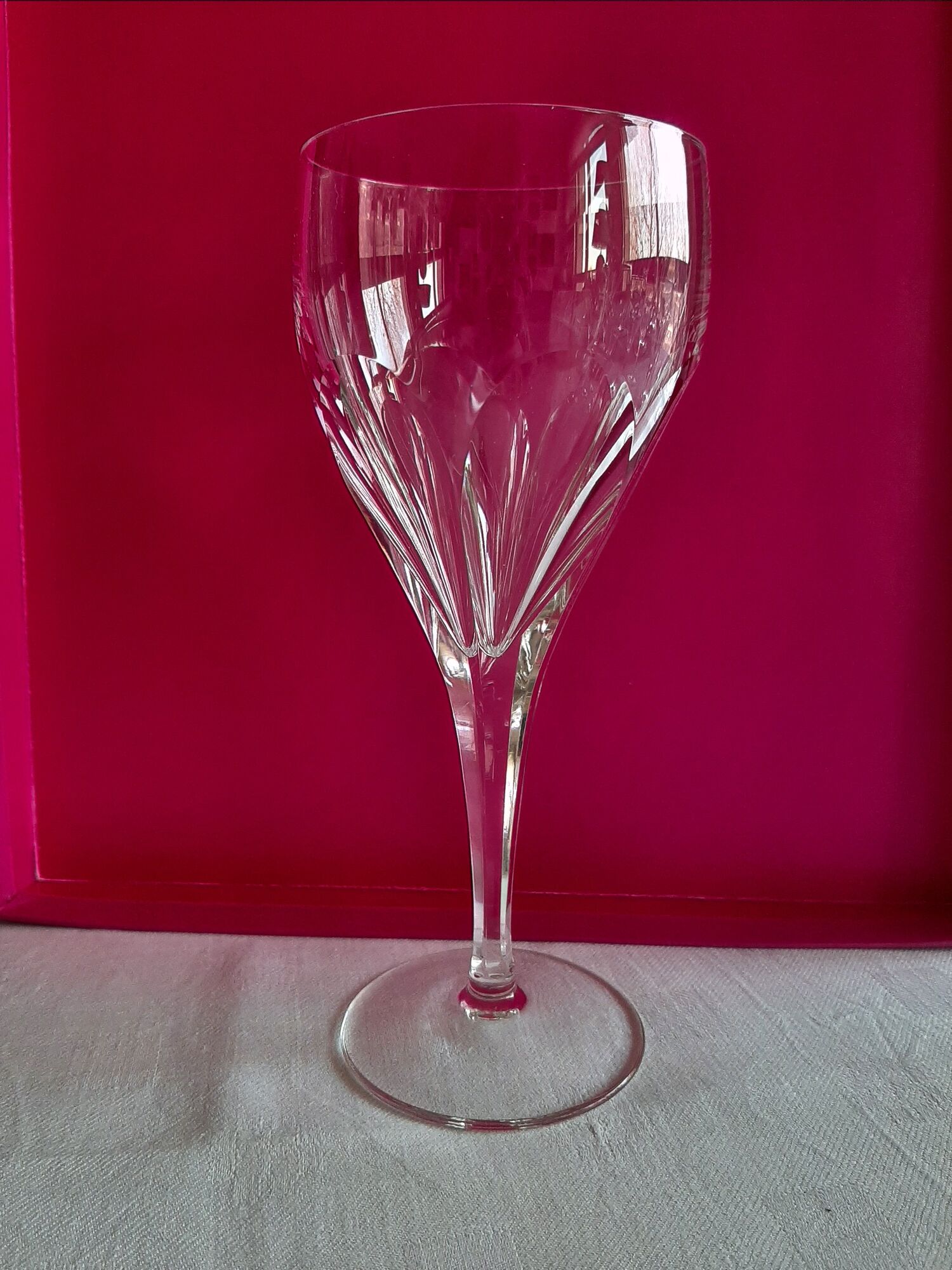 12 Milano Villeroy and Boch crystal walking glasses