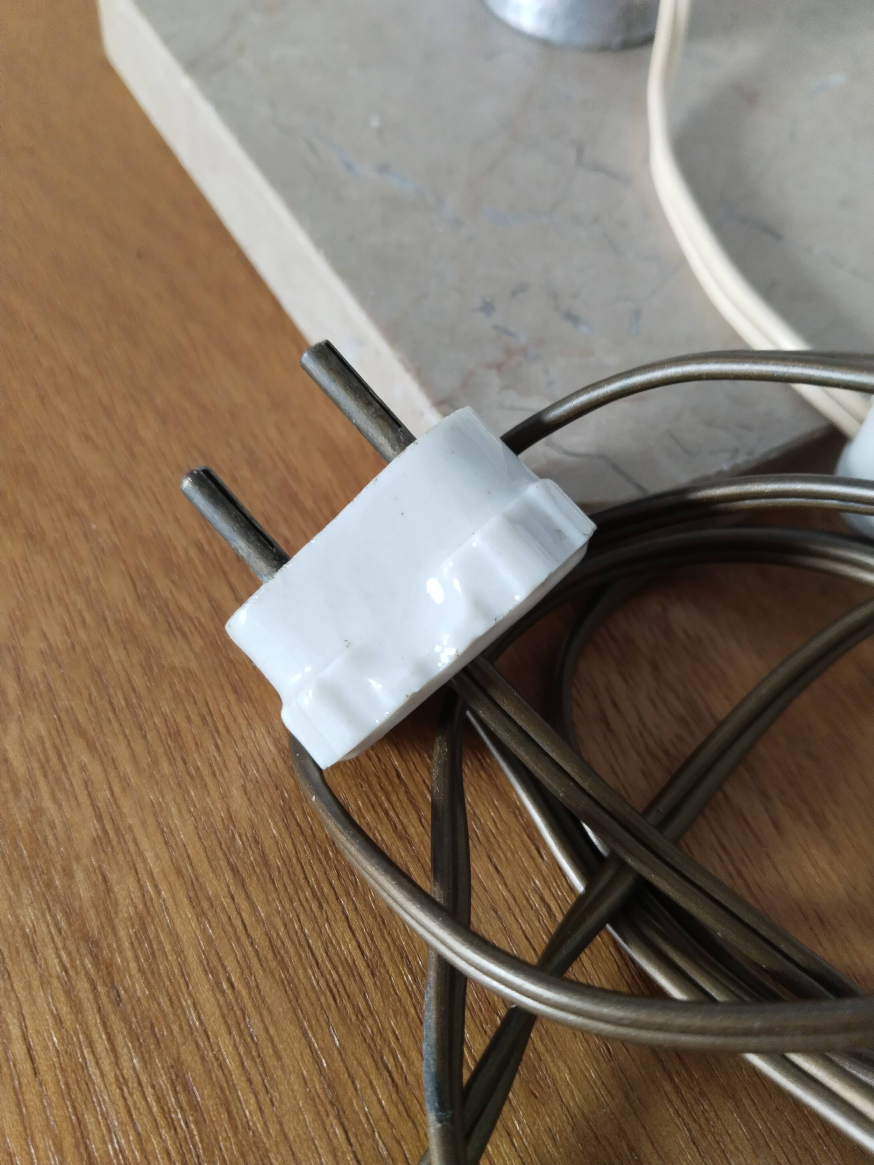 Articulated desk lamp, in aluminum and marble