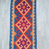 Handmade Persian Gashqaï corridor rug