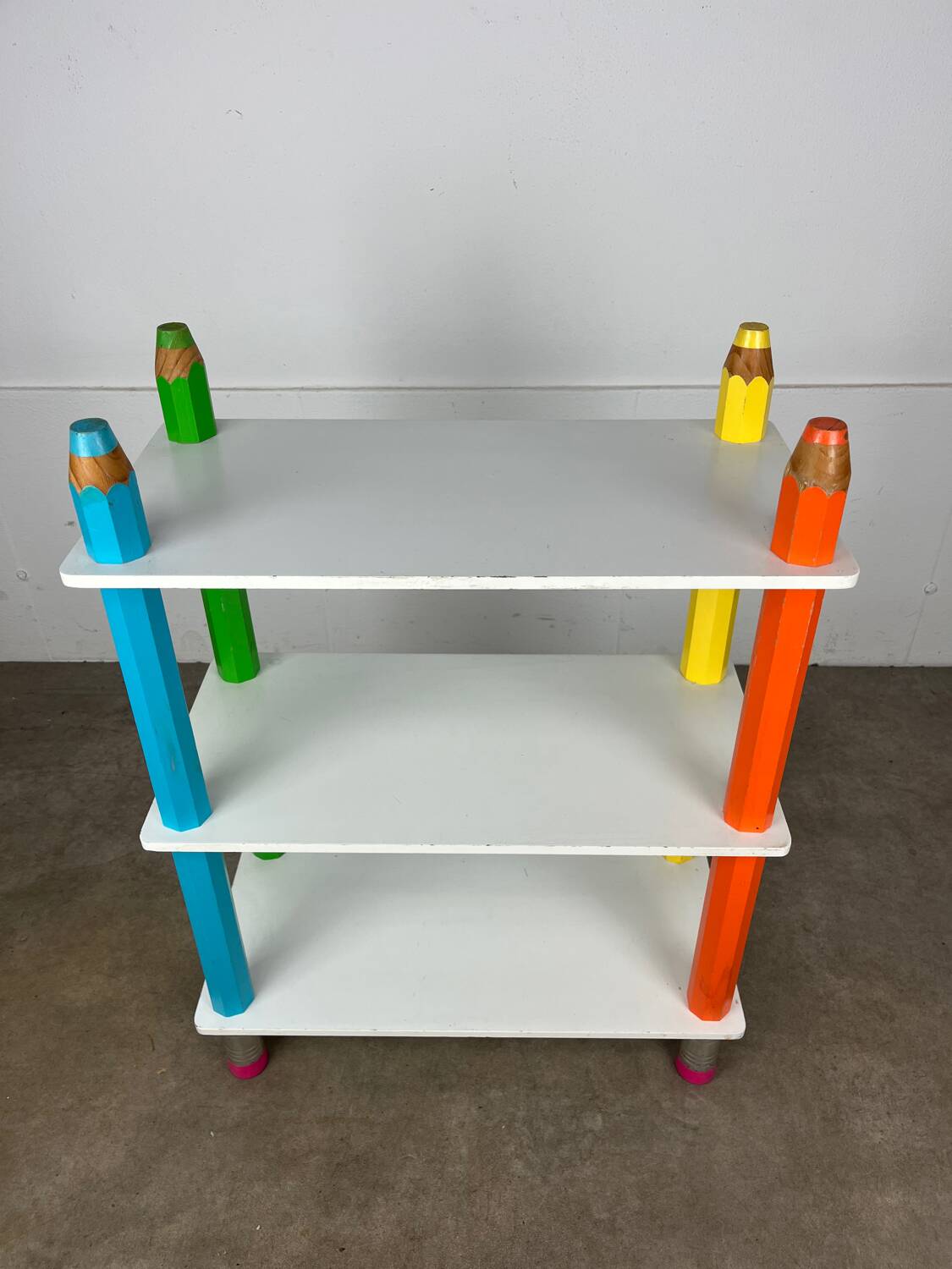 Pencil shelf, child style Pierre Sala