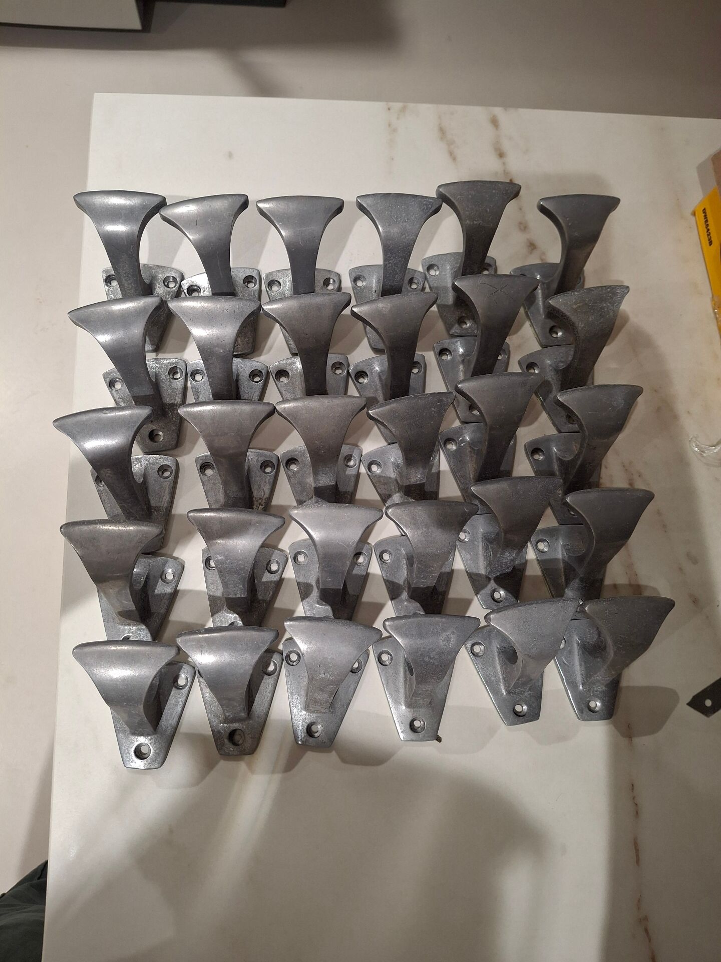 Patère aluminium