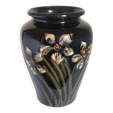 Vase ancien en terre émaillée aux narcisses début XXème