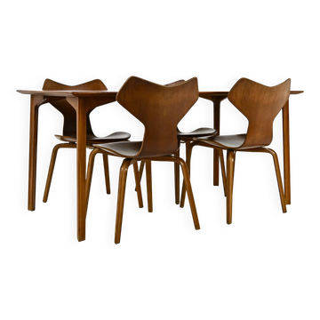 Dining room set by Arne Jacobsen for Fritz Hansen, 1950s
