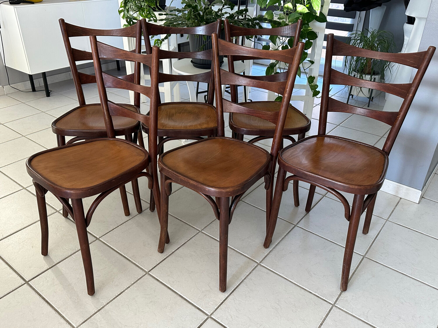 Suite 6 chaises de Bistrot vintage années 1960