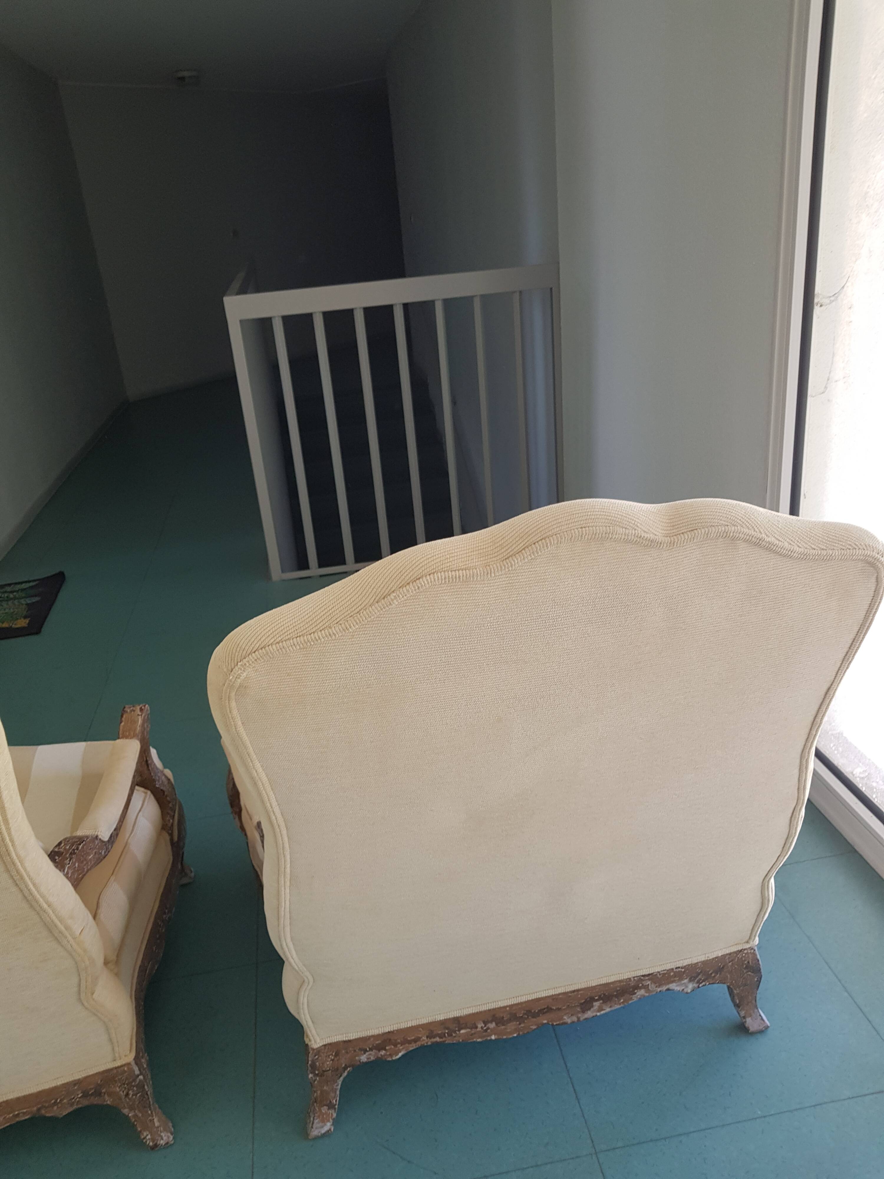 Paire de fauteuils baroques