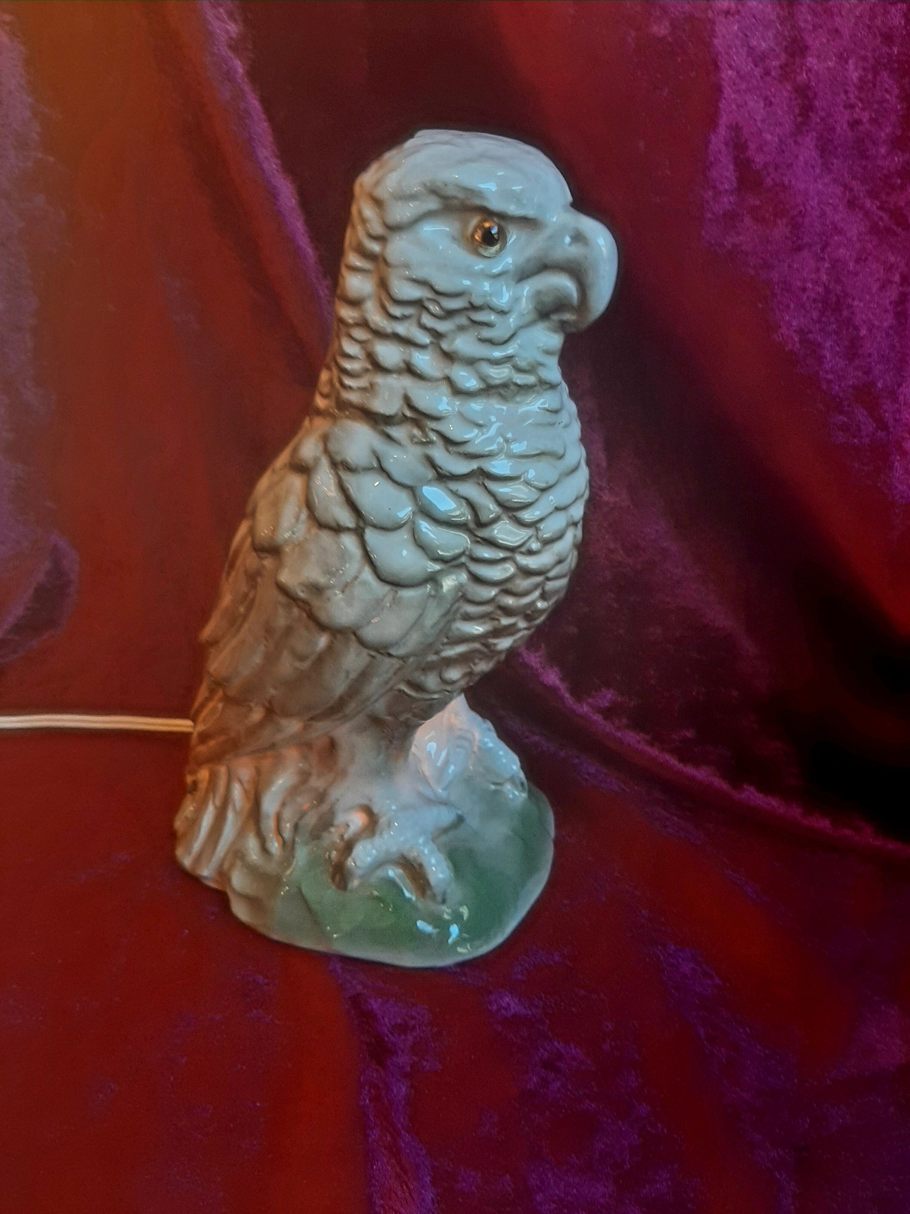 Veilleuse aigle en porcelaine art déco