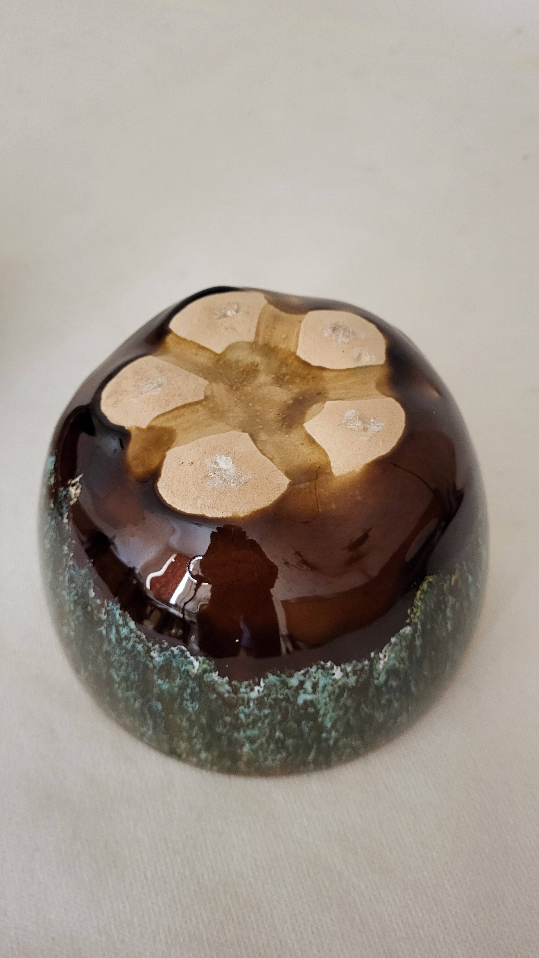 Covered stoneware pot