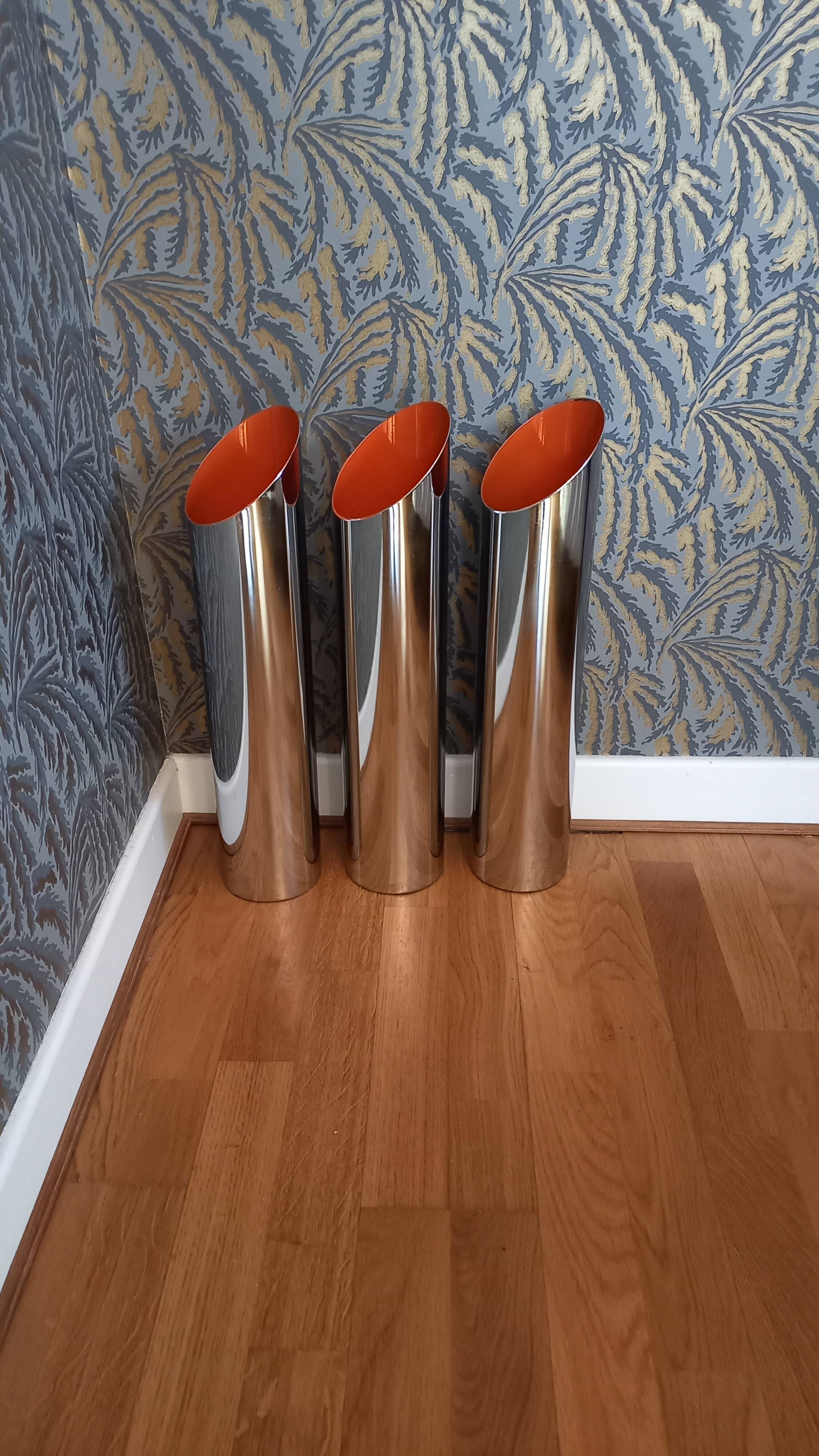 Vintage cylindrical chrome vase from the 1970s.