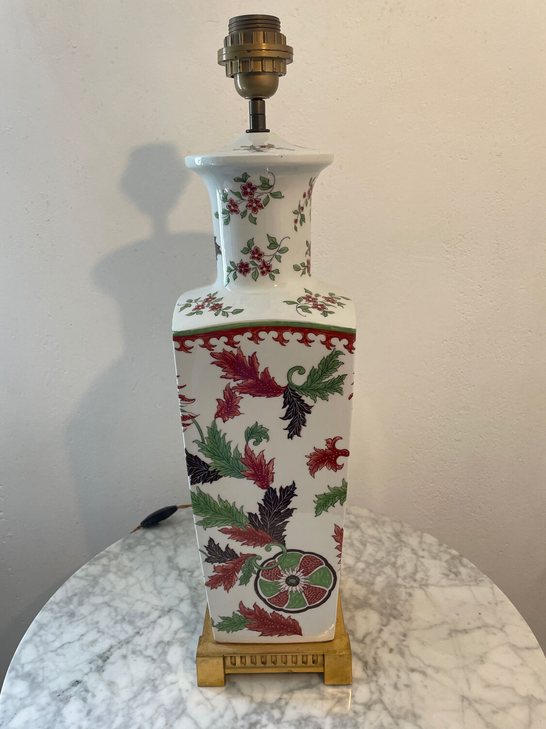 Vintage porcelain lamp Hollywood Regency