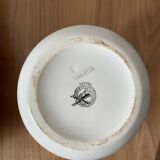 Moulin des Loups toilet jug and hamage