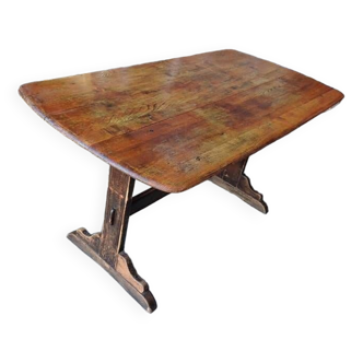 Ancienne table style bistrot ou ferme